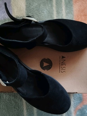 Mary Janes Anesis leather suede size 38 new black
