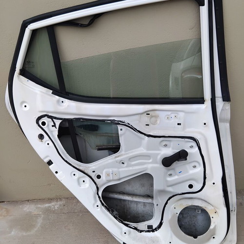Hyundai i-10 rear left door 2014-2019 used, Polar White