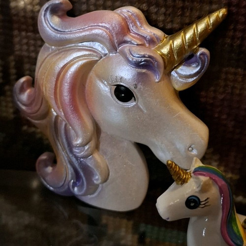 Unicorn snow globe, magnet and keychain set of 3 pieces new