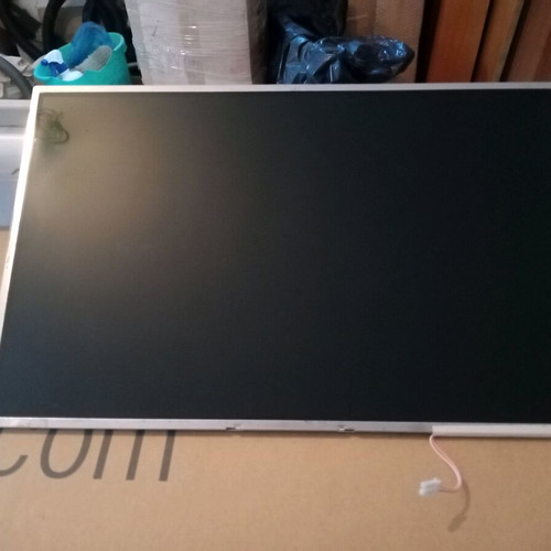 Laptop screen 15.4" B154EW08 like new
