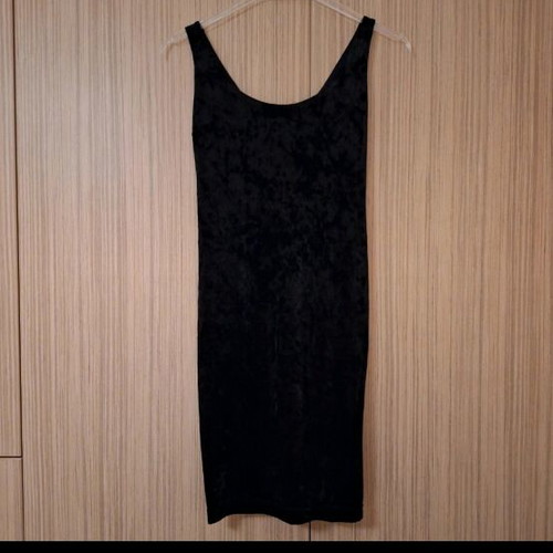 Velvet dress BSB xs new, black with strap