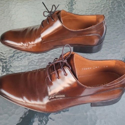 Guy Laroche Dress Shoes Like New, Brown, Size 43