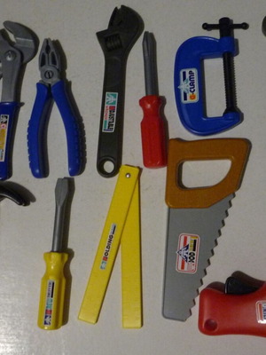 Children's tool set 11 pcs like new