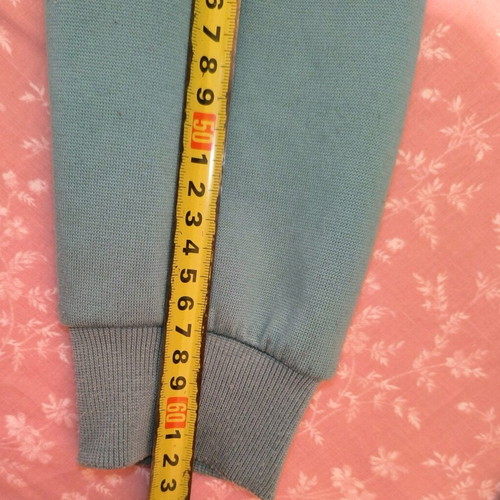 Mint hoodie sweatshirt used with fleece lining, size M