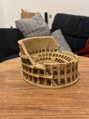 Colosseum of Rome souvenir made of terracotta used