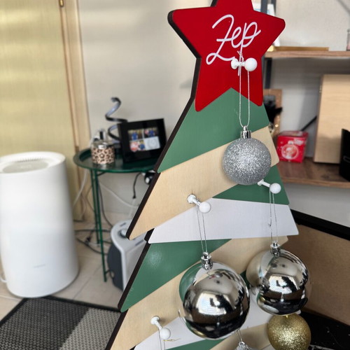 Christmas wooden tree like new