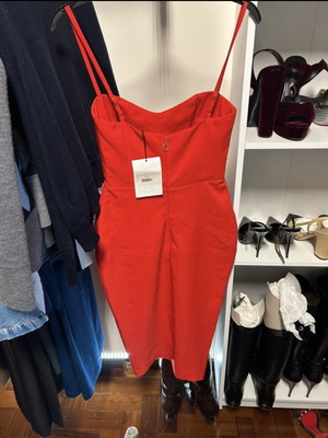 Nookie Allure Midi Dress new, cherry red, size S