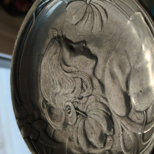 Art Nouveau Antique Pewter Decorative Plate used