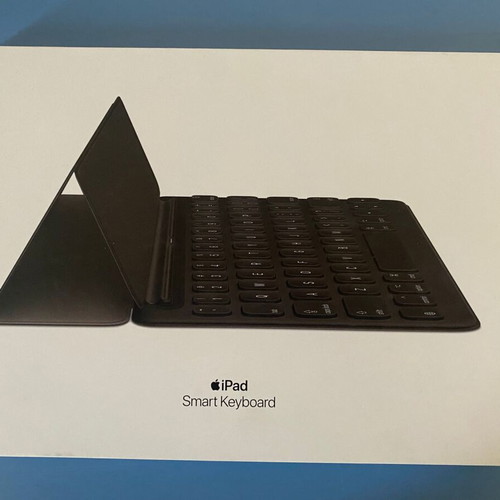 iPad Air 3 256GB like new with Smart Keyboard and Apple Pencil
