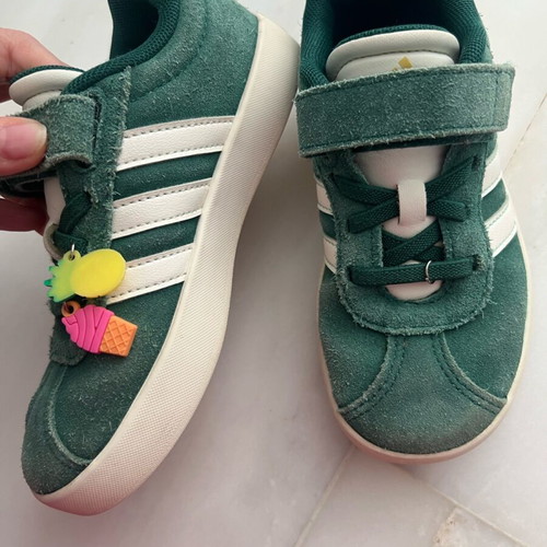 Adidas kids sneakers size 29 like new, leather, green with gold