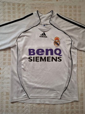 2006 Real Madrid Home Football Shirt #7 Raul like new
