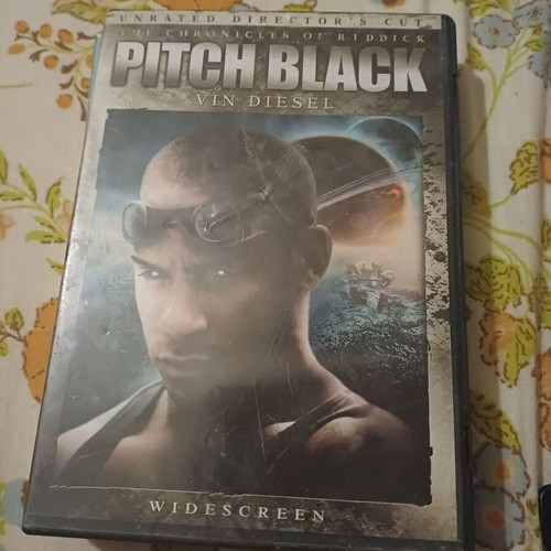 Pitch Black DVD like new without Greek subtitles