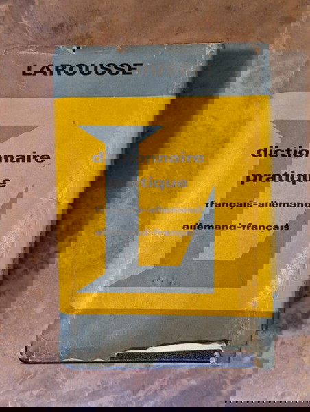 Γαλλογερμανικό λεξικό Larousse Dictionaire practique