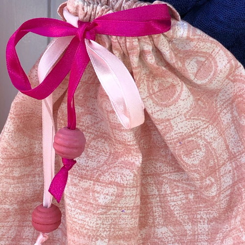 Set of three handmade pink pouches new, cotton with wooden beads