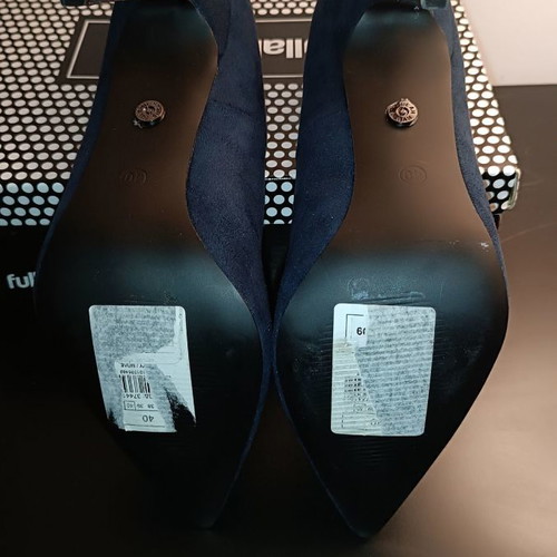Fullah Sugah shoes new, size 40, blue