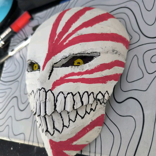 Ichigo Hollow mask cosplay like new