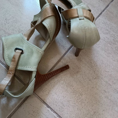 Christofoli leather sandals like new, 10cm heel, beige and light green