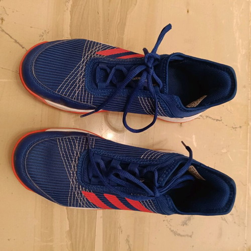 Adidas tennis shoes size 36 blue like new