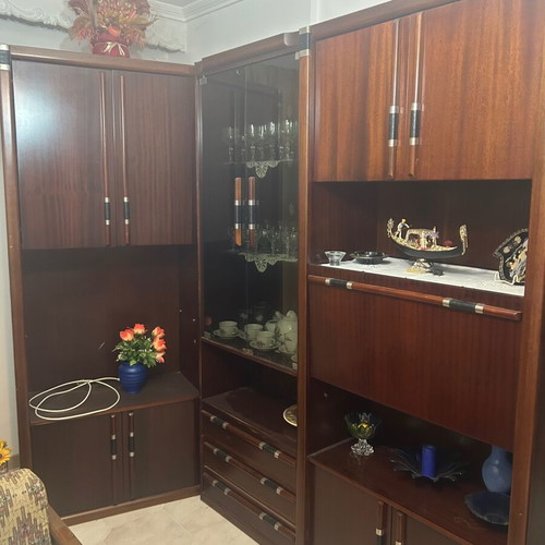 Two-piece brown living room unit like new