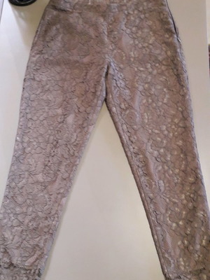 Madeleine lace pants like new