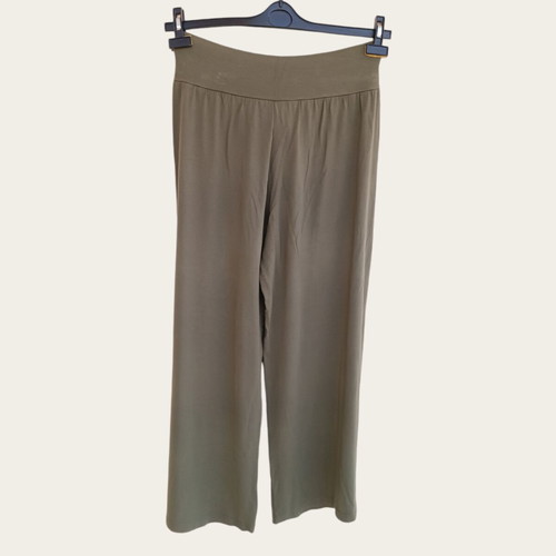 Elastic waistband pants (one size)
