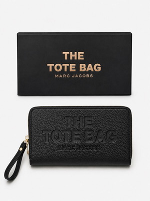 Marc Jacobs wallet with zipper, new, black