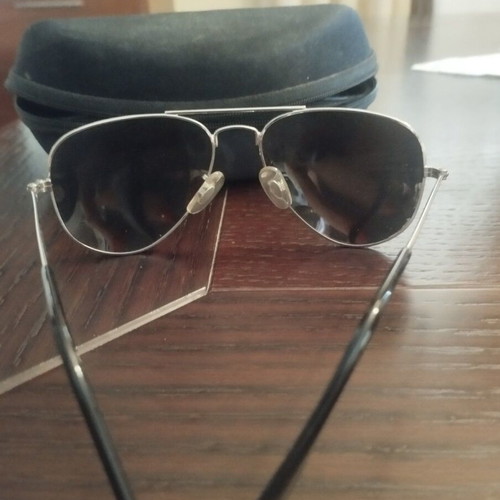 Aviator sunglasses kids like new, silver frame, unisex
