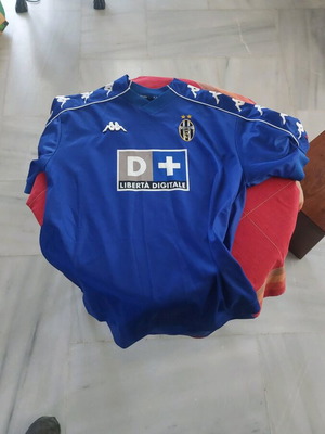 Juventus 1999 2000 εμφάνιση αυθεντική σε πολύ καλή κατάσταση