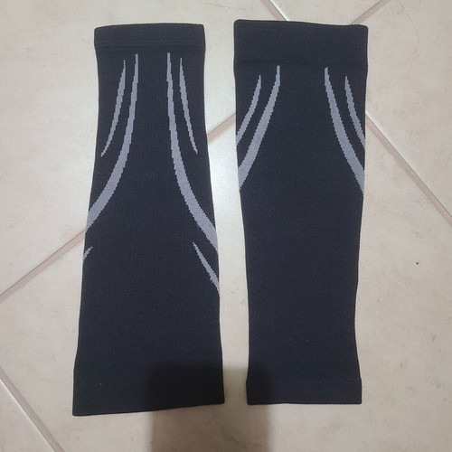 Compression leg sleeves new, usable as arm warmers goth style