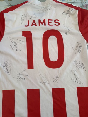 Olympiakos jersey like new with authentic autographs