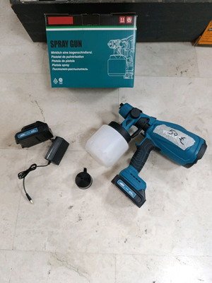 48 Volt Spray Gun new with 2 batteries