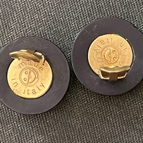 Branded Italian vintage clip earrings like new