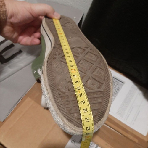 Athletic shoes size 41 like new, green
