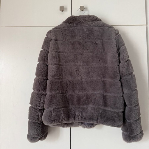 Dark gray faux fur jacket Small like new with zipper