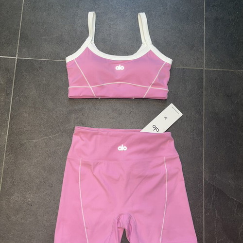 Alo Yoga summer set new, pink