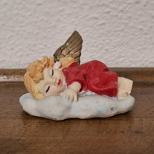 Vintage decorative angel used, small and elegant