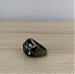  Δαχτυλίδι μαύρο με ασημί