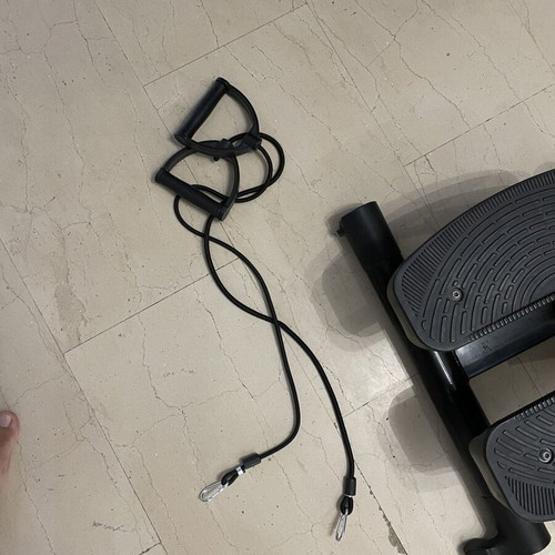 Bodybuilding Club fitness stepper with screen and resistance bands