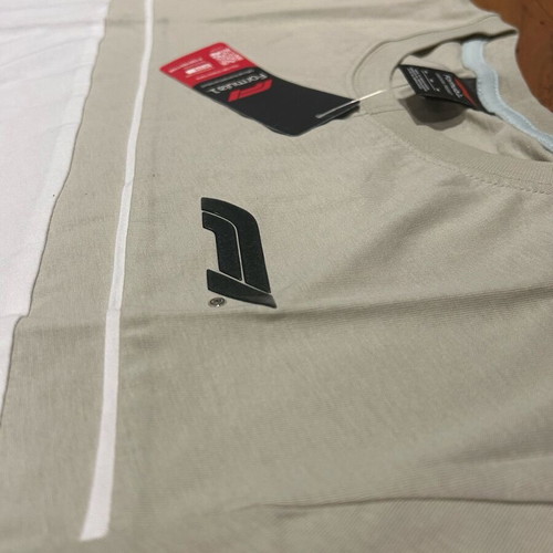 Formula1 T-Shirt new Medium