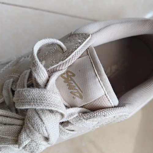 Pull & Bear beige sneakers size 42 like new