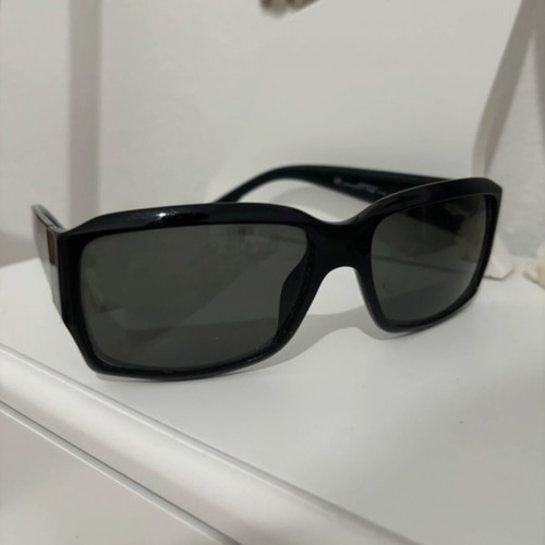Dior sunglasses like new, black