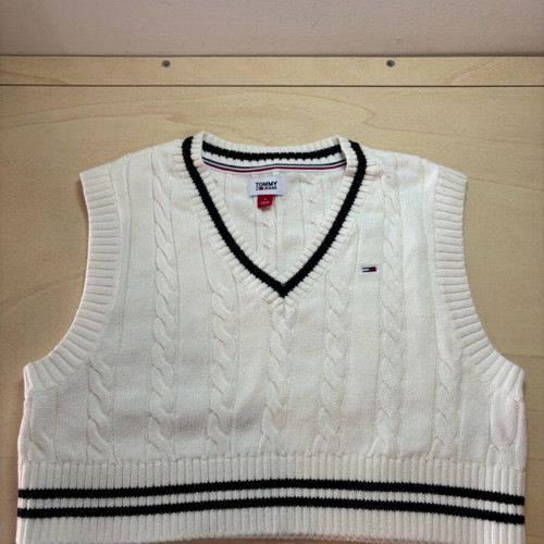 Tommy Hilfiger knitted vest new, size Medium, white