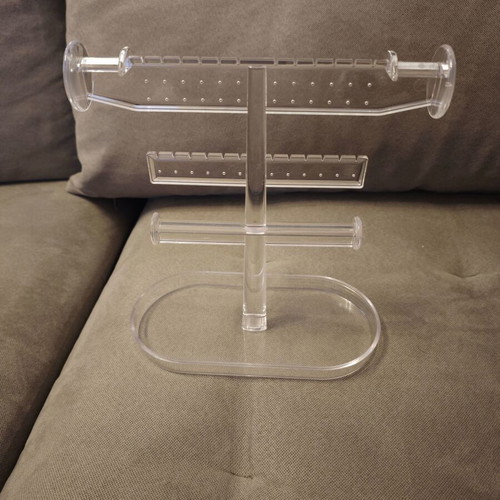 Plastic jewelry organizer stand like new, transparent