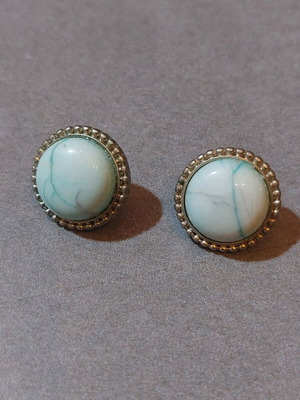 Vintage stud earrings with stone like new, turquoise and gold color