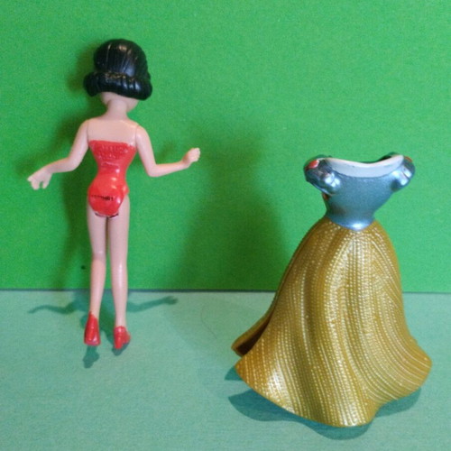 Snow-White magic clip dress figure like new
