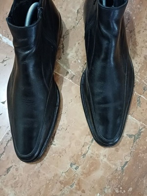 Hugo Boss shoes like new, black, size 41, boots
