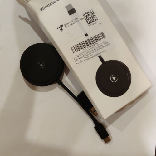 Wireless CarPlay adapter like new for iOS 10+