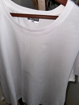 Beloved women's T-shirt XXL, white