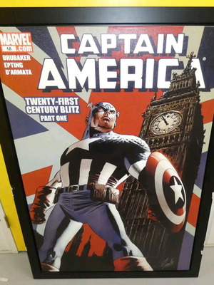 Captain America #18 Collectible Canvas with Stan Lee Signature new