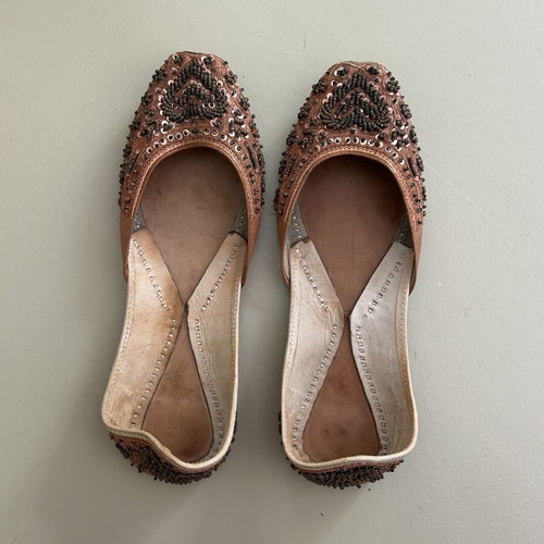 Punjabi Jutti traditional Indian shoes like new, size 39, brown leather